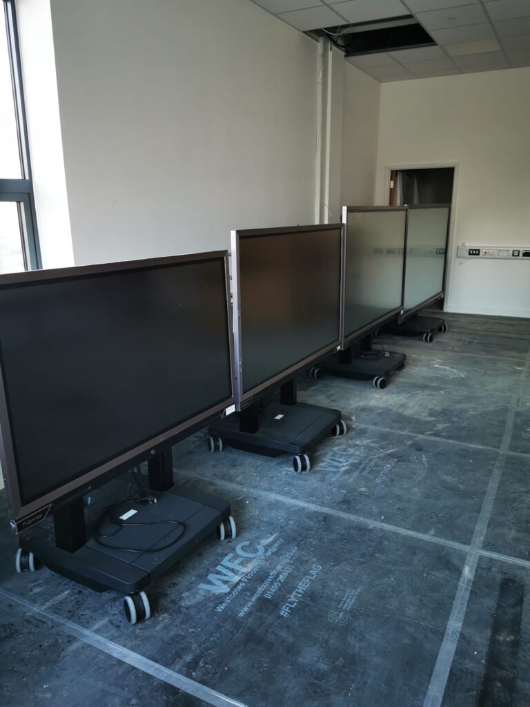 Leasing 1 crystal 21